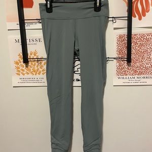 Athleta Kids Leggings in Gray